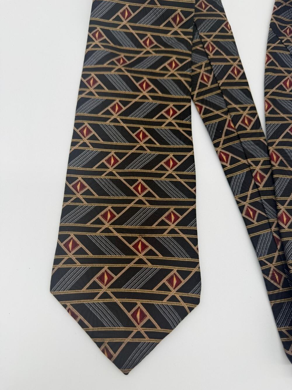 Bill Blass Men's 100% Silk Geometric Neck Tie Black Multicolor